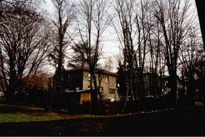 Fichier:VGE Meyrin13-29-Liotard78 SMS Inconnu 2004 M-5357 4.jpg