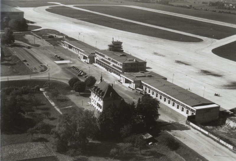 Fichier:Aéroport 1950.jpg