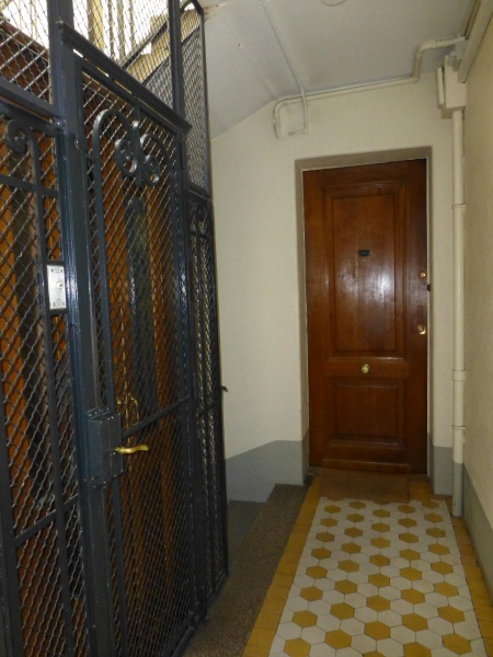 Fichier:VGE Meyrin3 IMAHGe VGazzola 2012 RAIM 17.jpg