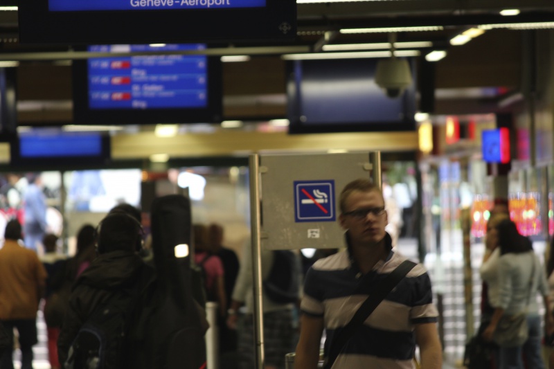 Fichier:Gare-cornavinIMG 0215.jpg
