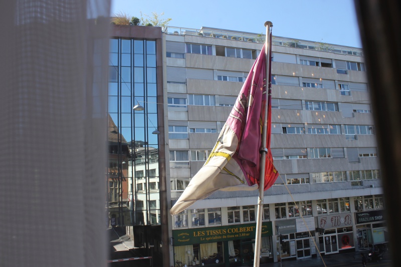 Fichier:Mairie-eaux-vivesIMG 0407 (1).jpg