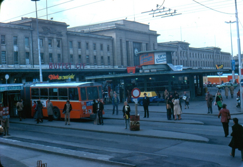 Fichier:4f420c359034c1ba.jpg
